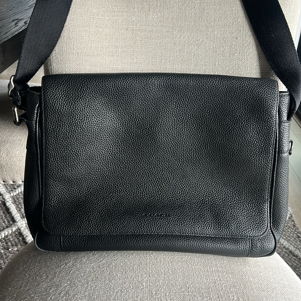 Authentic Coach Black Leather Briefcase/Bag